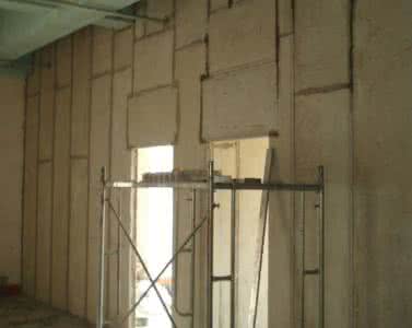 江西井浪輕質隔墻板在門窗施工中的結點